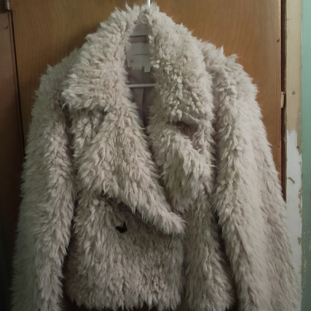 Anthropologie Cream Faux Fur  Teddy Jacket Size XXS Faux Fur And Polyester Fabri